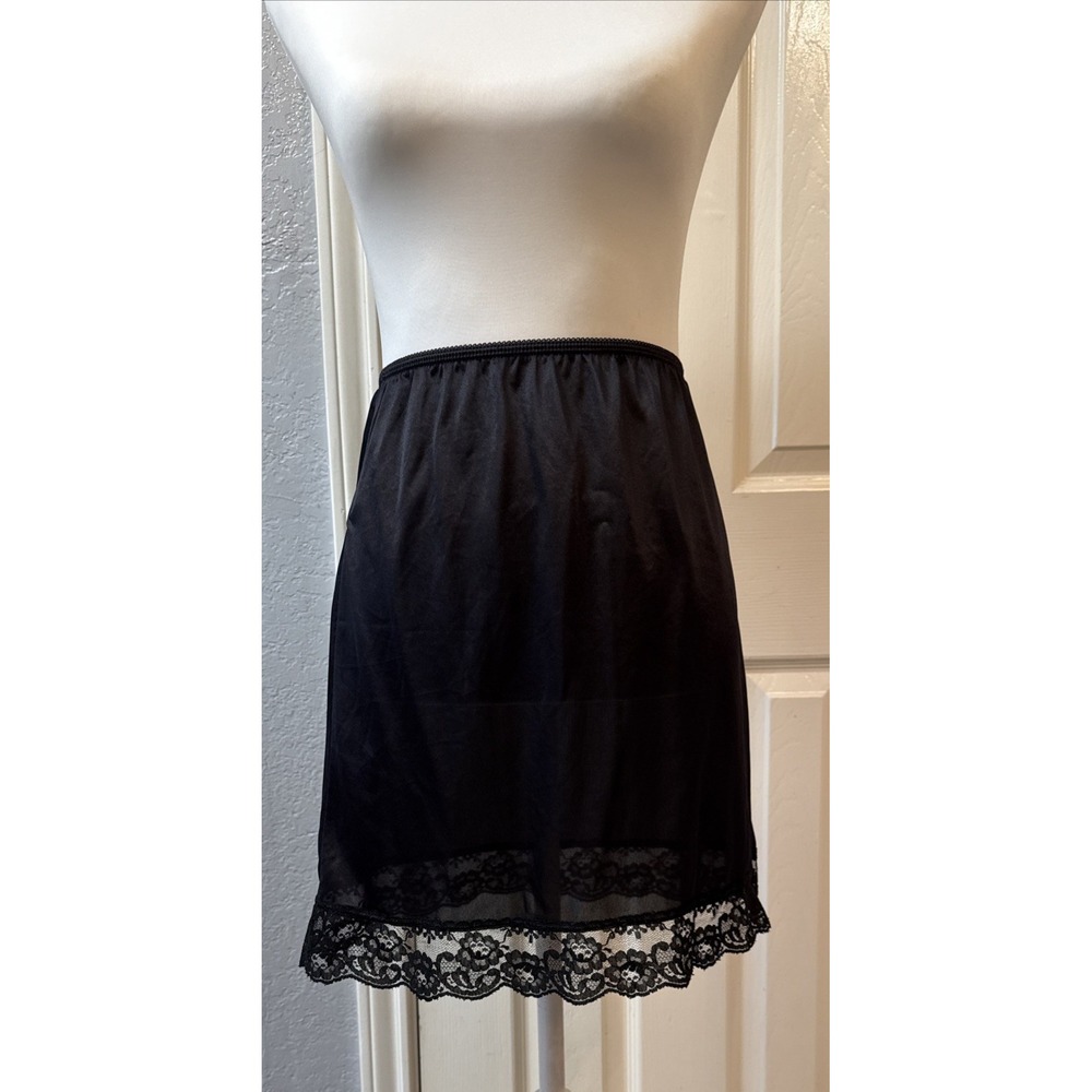 VTG‎ SLIPERFECTION' ALL NYLON Short BLACK HALF SLIP LACE TRIM Sz Small